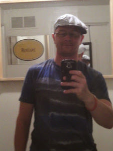 Meet your Posher, Raymond